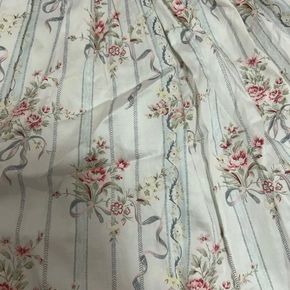 Vintage Floral Bow Maxi Skirt - Picture 7 of 7